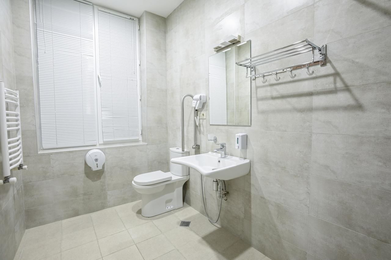 Курортные отели Park Hotel Tskaltubo Цхалтубо